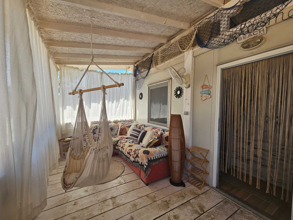 Бунгало Тропикана Къмпинг Оазис , село Лозенец