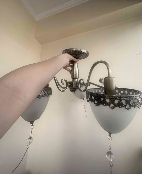 Люстра для гостиной