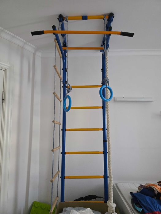 Шведская сенка турник