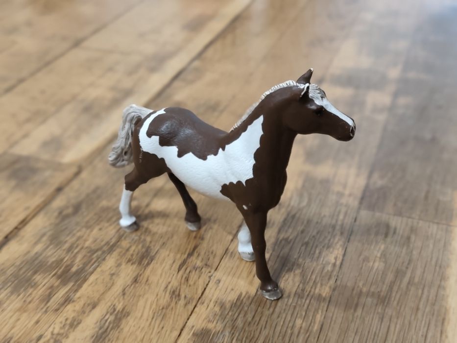 Schleich фигури коне