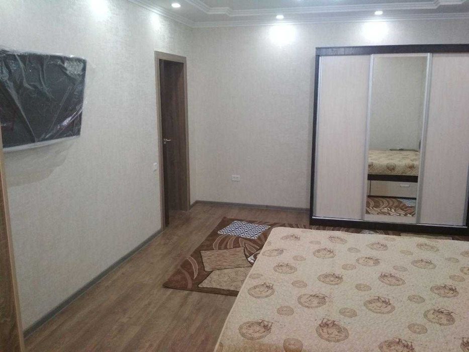 фото РЕАЛЬНЫЕ ИНОСТРАНЦАМ можно на месяц цум шевченко ойбек  комн сроч