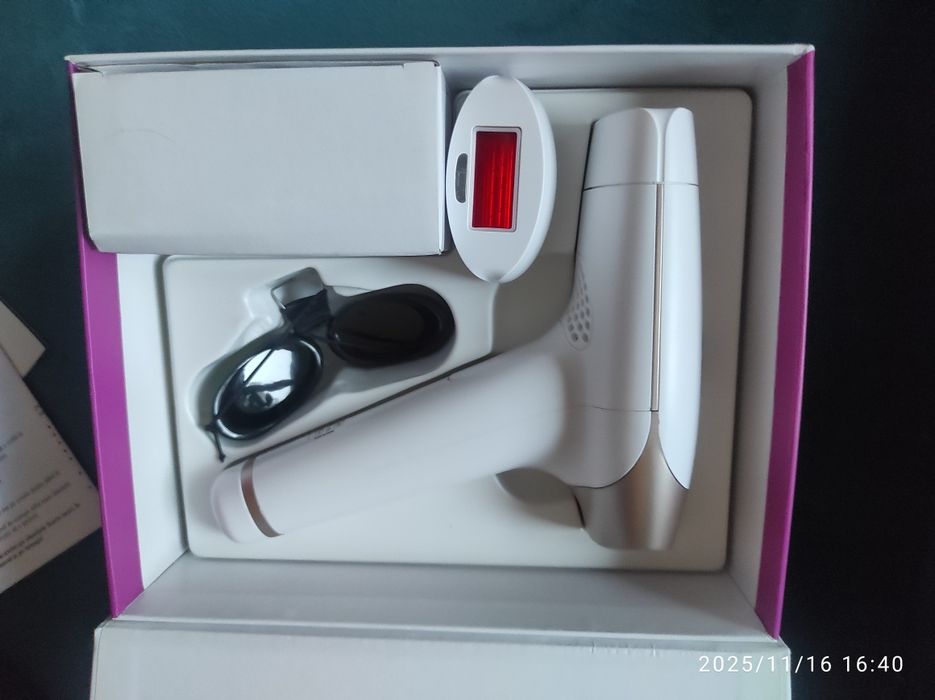 [NOU] Epilator IPL 400 000 pulsatii 5 trepte intensitate și senzor