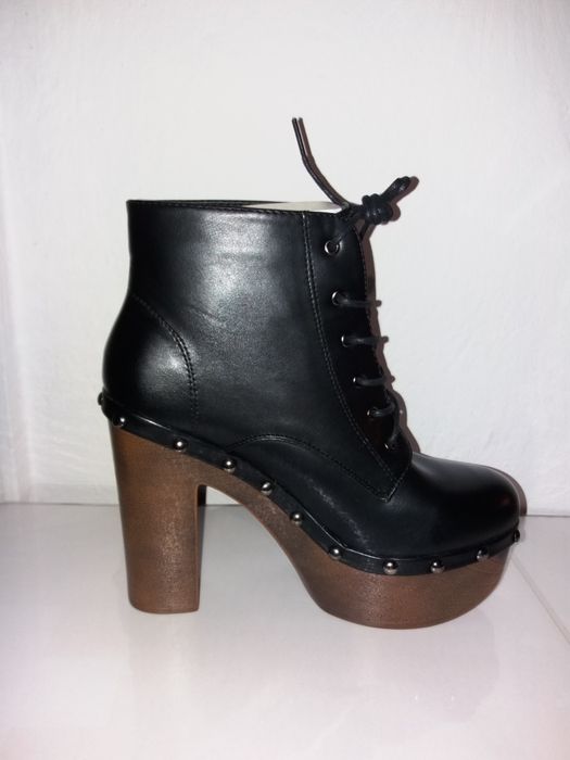 Продавам Черни боти на  Tulipano-40 размер