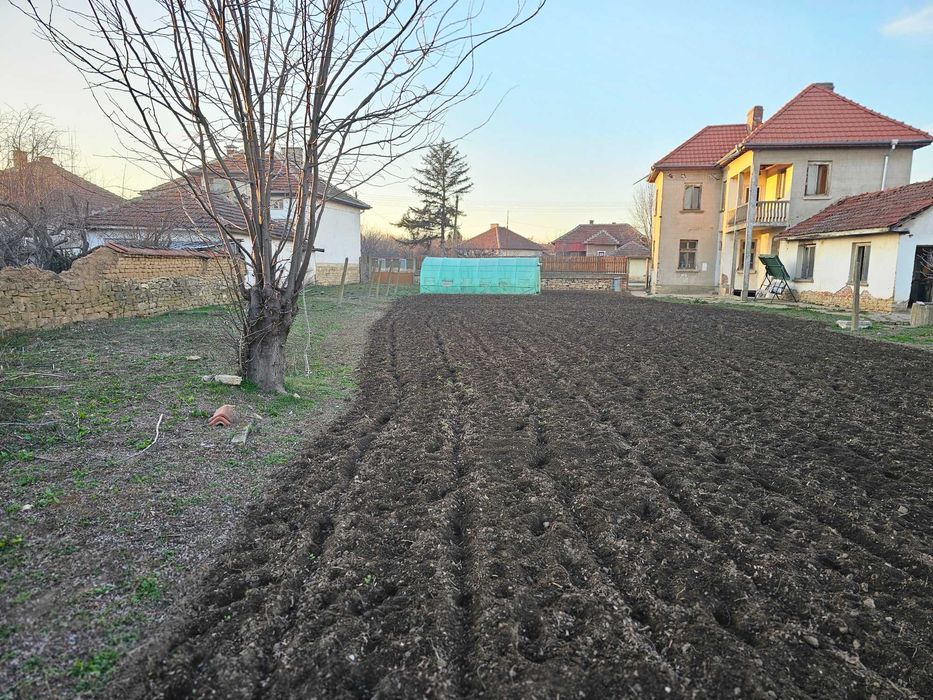 Къща в село Лехчево област Монтана с нов покрив!!!