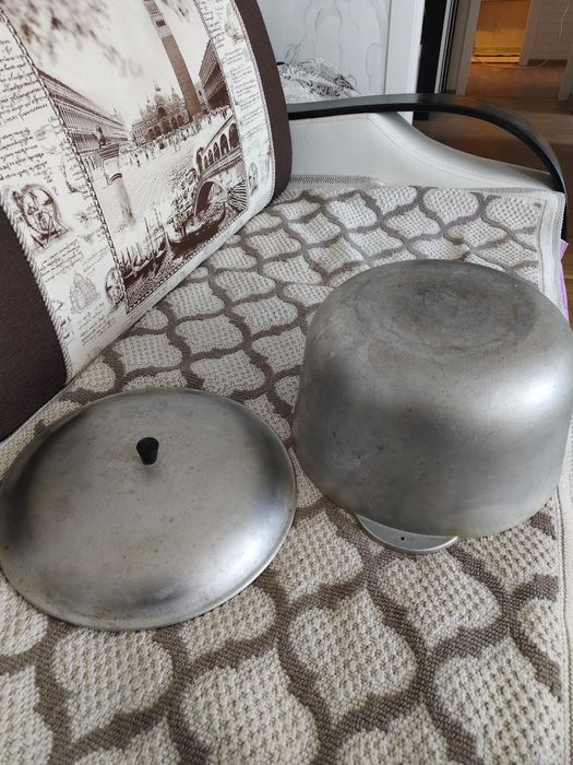 Продам казан чугунный