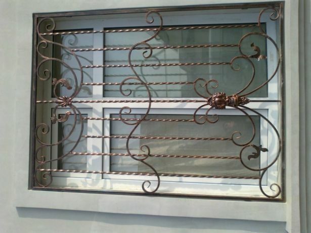 Качественно изготовим и установим решётки в ваш дом