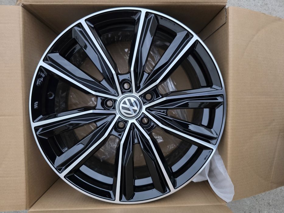 Jante de aliaj pentru vw pe 17 marca silver line model Akron