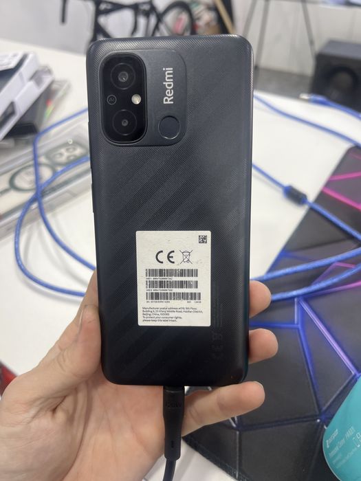 Айфон 13 про макс в  Подарак редми 12с