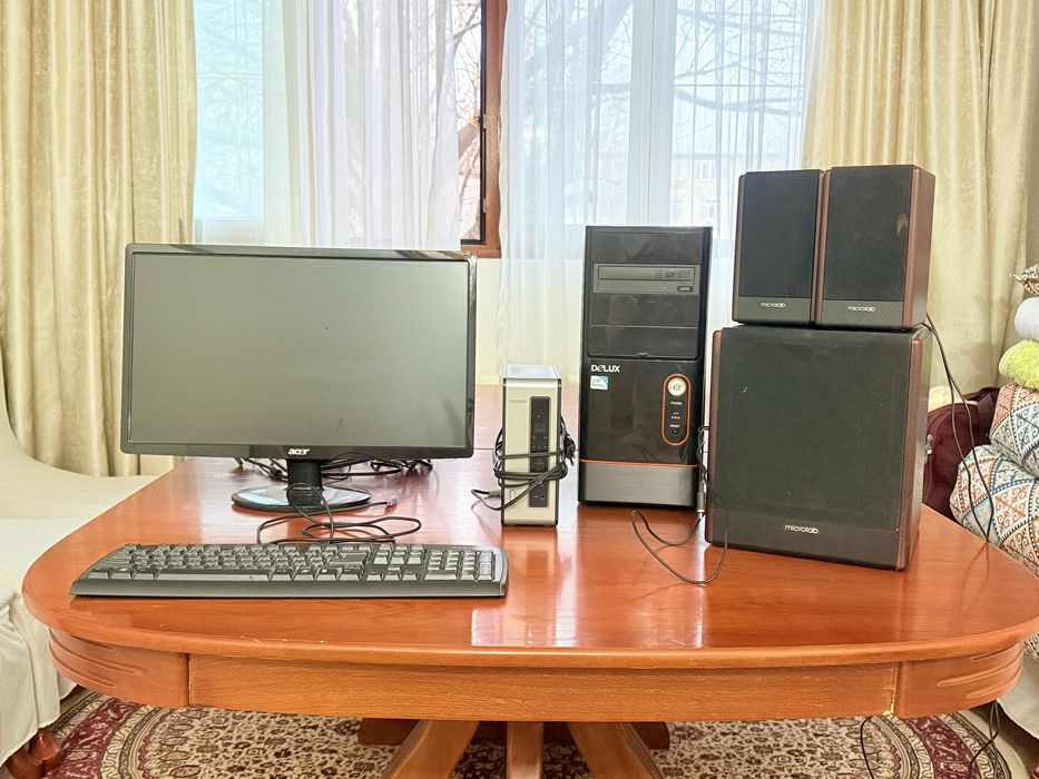 Компьютер с колонками