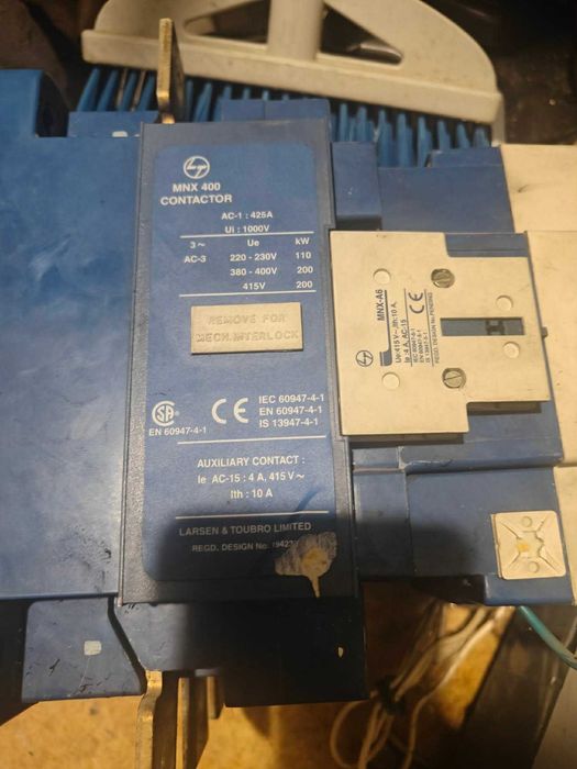 2 броя MNX контактор/ABP 200kw/400A