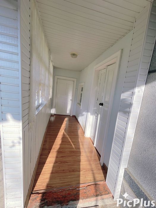 Уй Байткургон / Дом