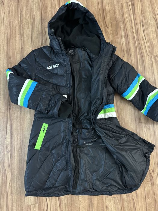 Продам зимние куртки