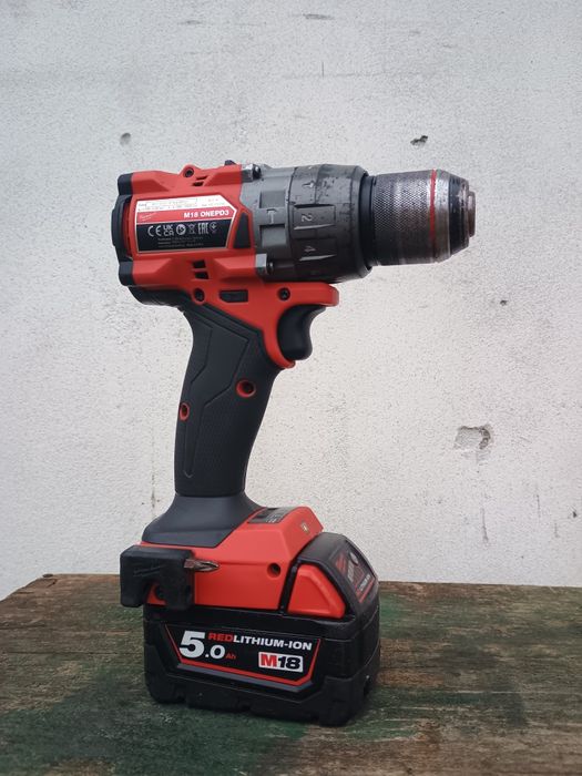 Filetanta milwaukee onepd3 fpd3 cu baterie de 5 amperi
