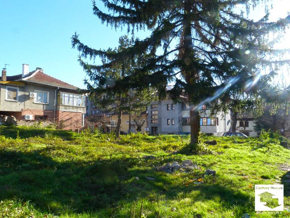 Продава се Парцел в Горна Оряховица - 644 кв.м за 67 €/кв.м - Снимка #3