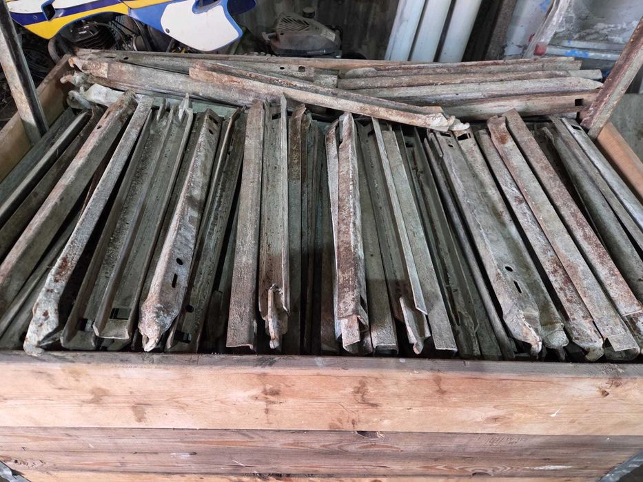 Montanti sau cravate pentru cofraje