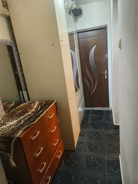 Apartament 2 camere, 56 mp, parter înalt, bloc liniștit – Confectii, Arad