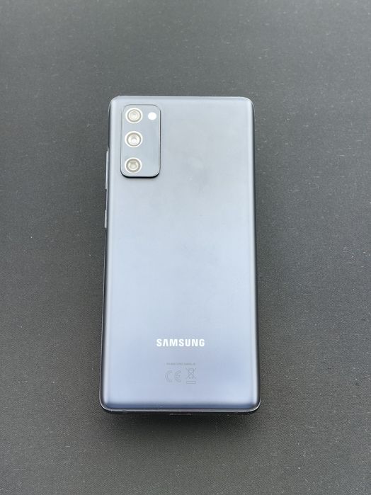 Samsung Galaxy S20 FE  128 GB ID-xrz312