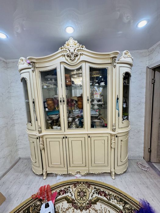 Сервант для гостины