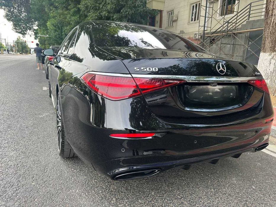 Mercedes-Benz S 500 4MATIC