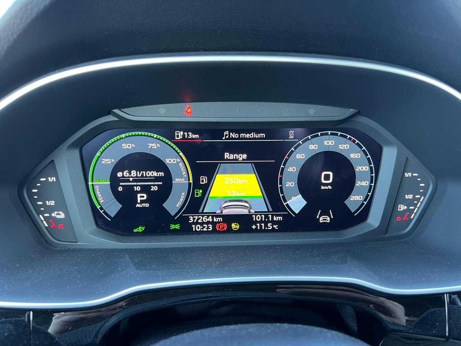 AUDI Q3 Sportabck S Line 45 TFSIe , 245 cp / 180 KW , ST6 , 37264 Km