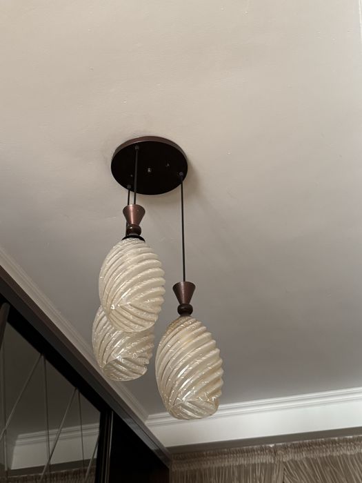 Люстра, аспашам.