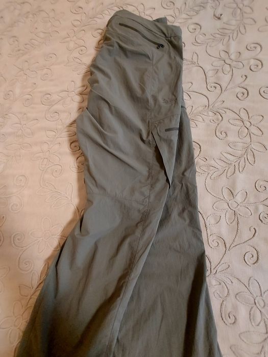 Туристически панталон Arcteryx размер 36 L/XL