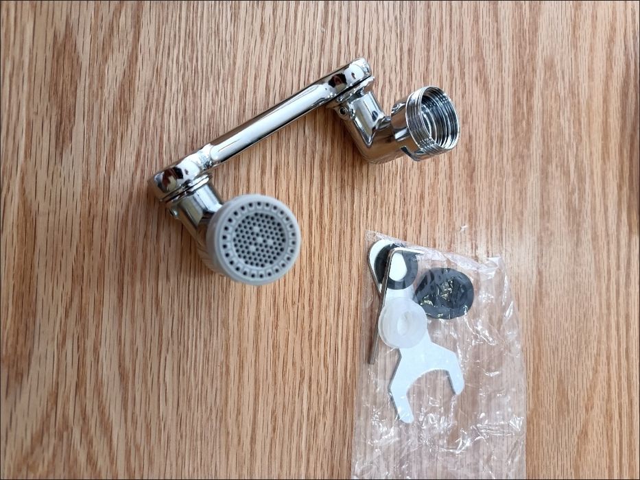 Продам уни-ный удлинитель на кран.