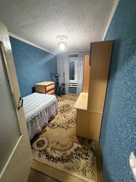Срочно ПРОДАЁТСЯ 3 КОМНАТНАЯ КВАРТИРА  Район: Московская  72 кв.м.
