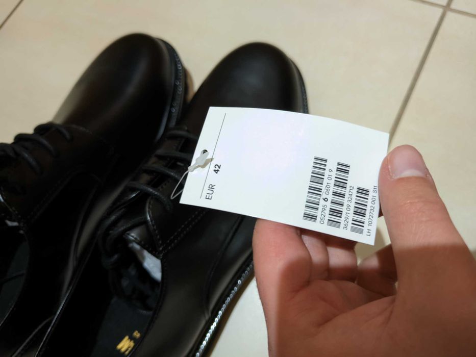 Pantofi H&M noi, mărime 42