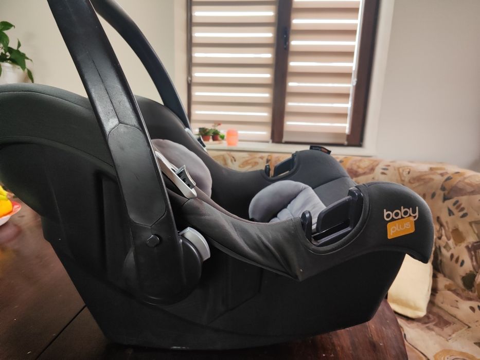 Бебешко кошче за кола