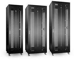 Серверные шкафы почти новые