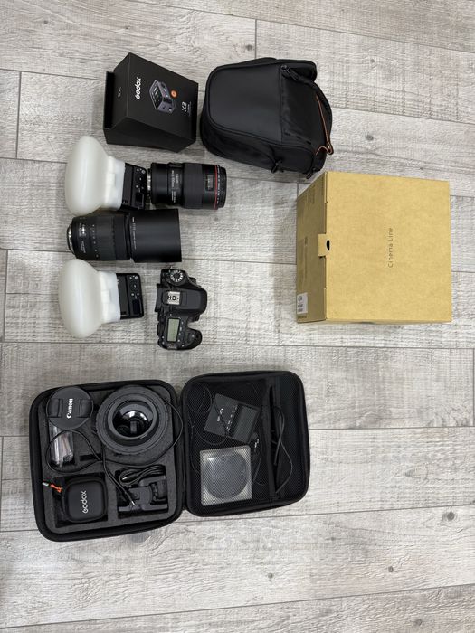 Canon 80D + макро объектив + комплект макровспышек