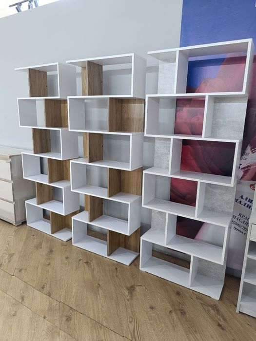 Книжный шкаф, стеллаж