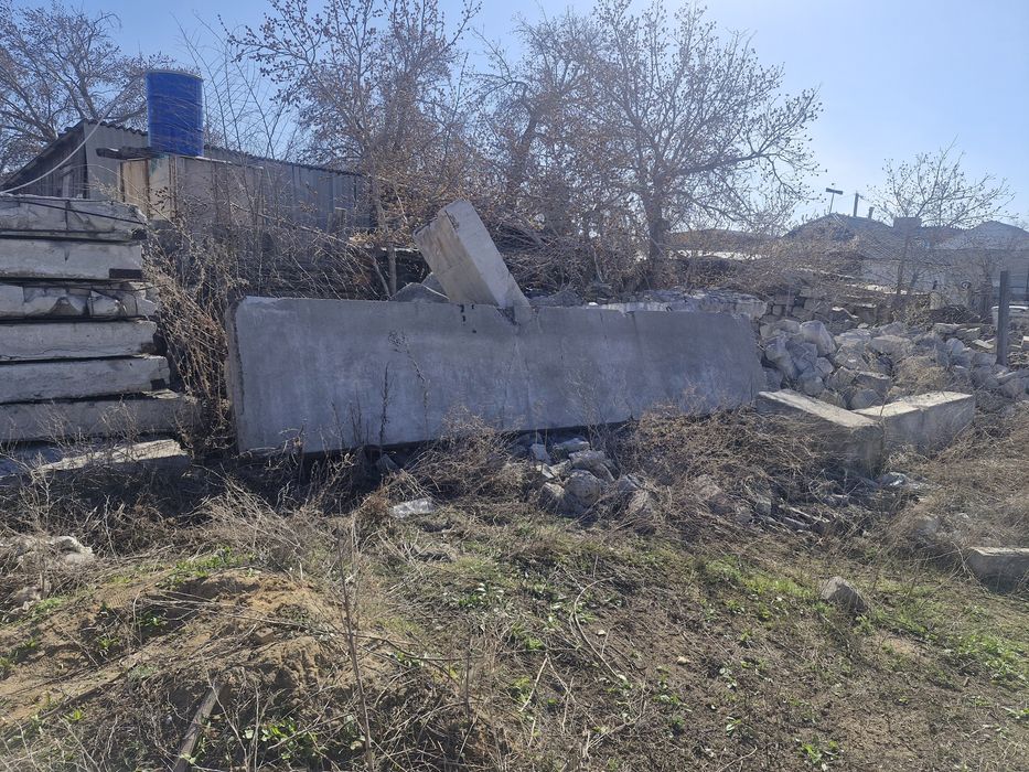 Отдам бесплатно стеновые плиты