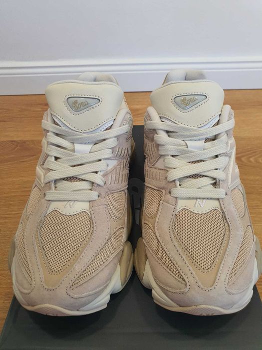 New Balance 9060 - marimea 39 - Noi