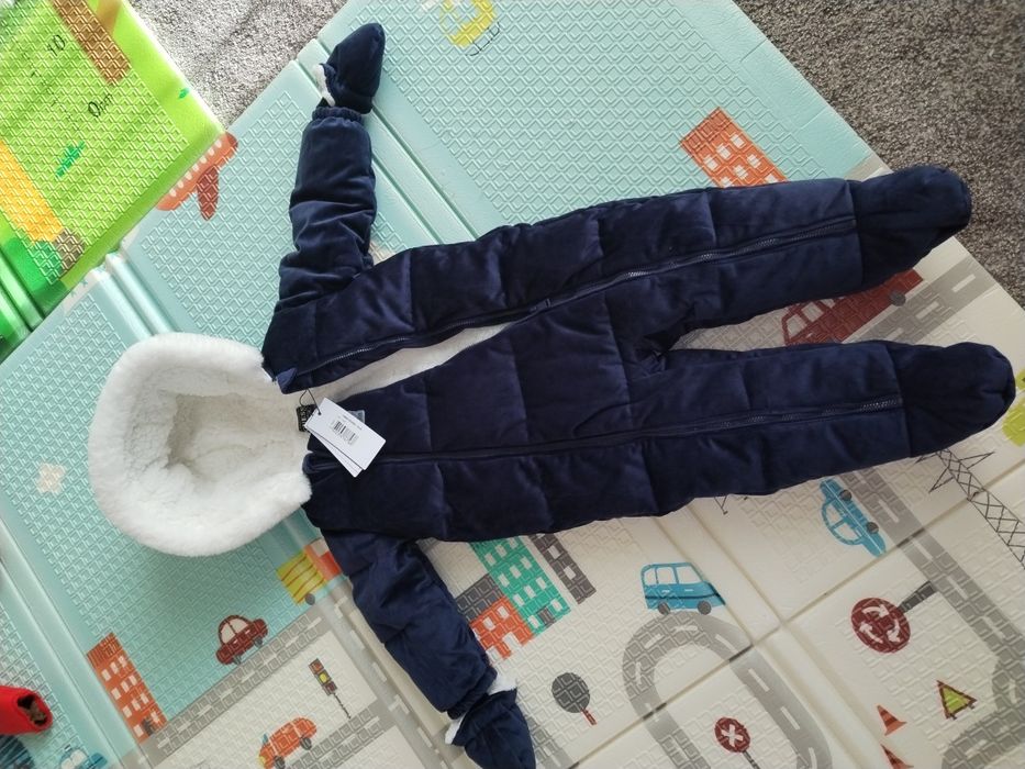 Зимен бебешки космонавт Guess