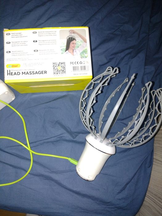 Aparat masaj la cap