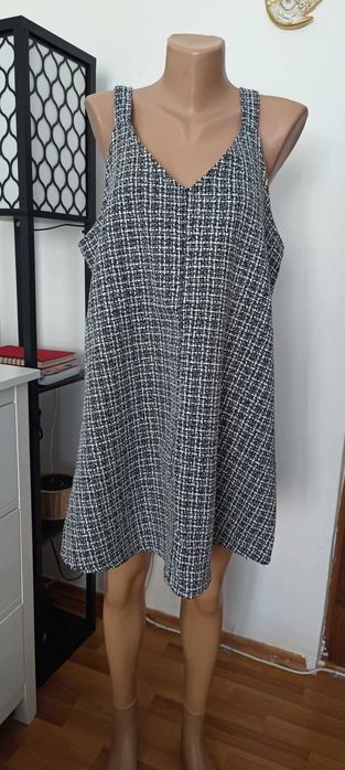 Rochie fashion carouri