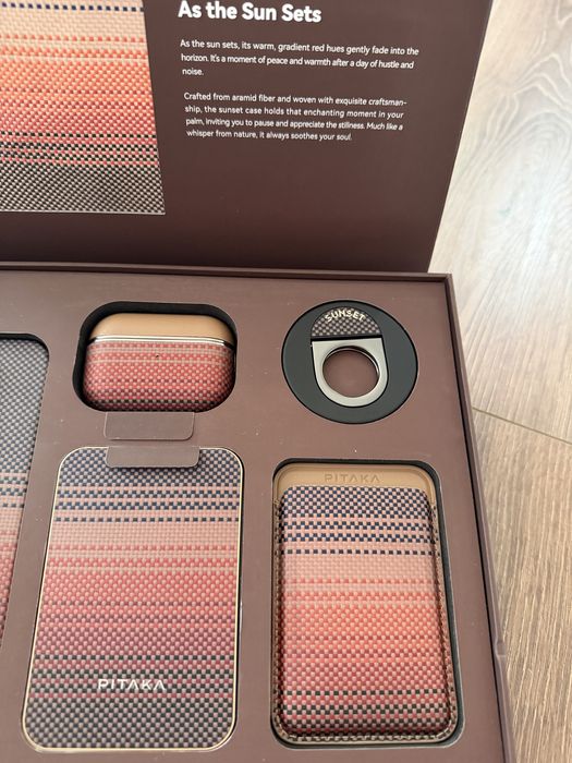 Pitaka Sunset iPhone 16 Pro