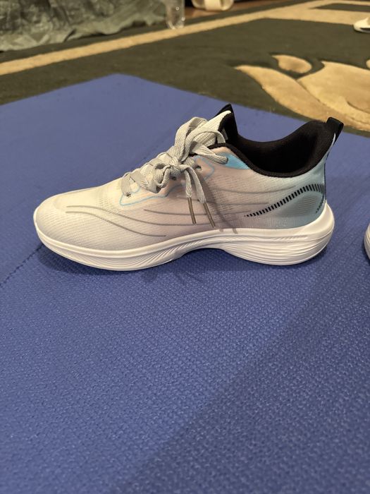 Кроссовки, размер 39 жен-муж