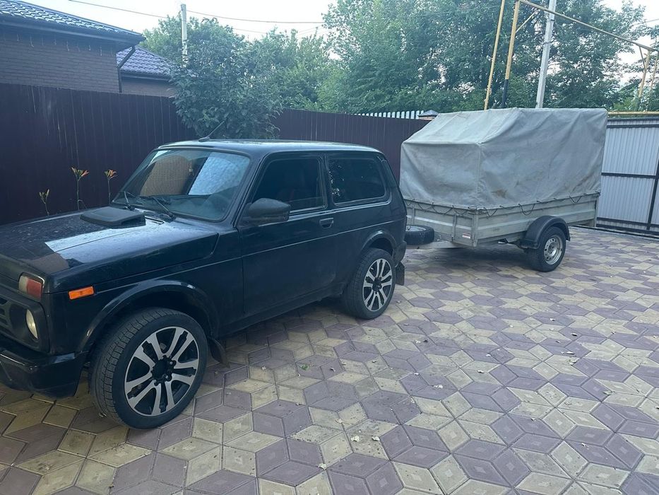 Продам прицеп 2,5 на 1.3