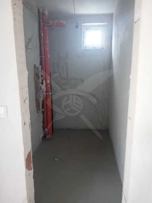 Продава се Двустаен апартамент в Пловдив, Остромила - 101 кв.м за 1288 €/кв.м - Снимка #3