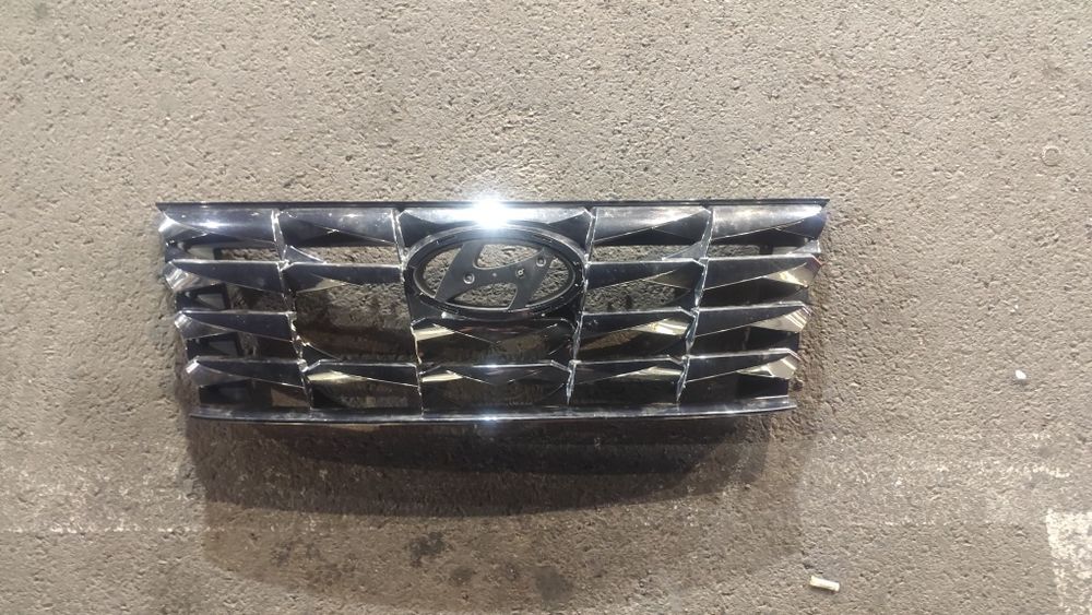 Решетка Радиатора Hyundai Tucson 2022