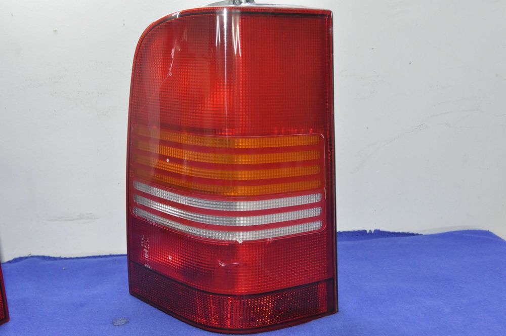 Фонари задние на Mercedes Vito. Кузов W638.