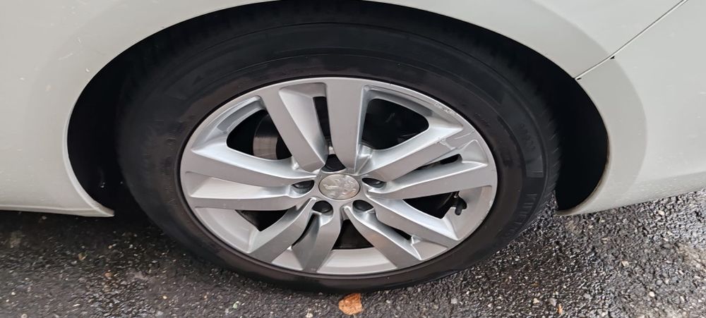 PEUGEOT 308 2019 — imagine 3