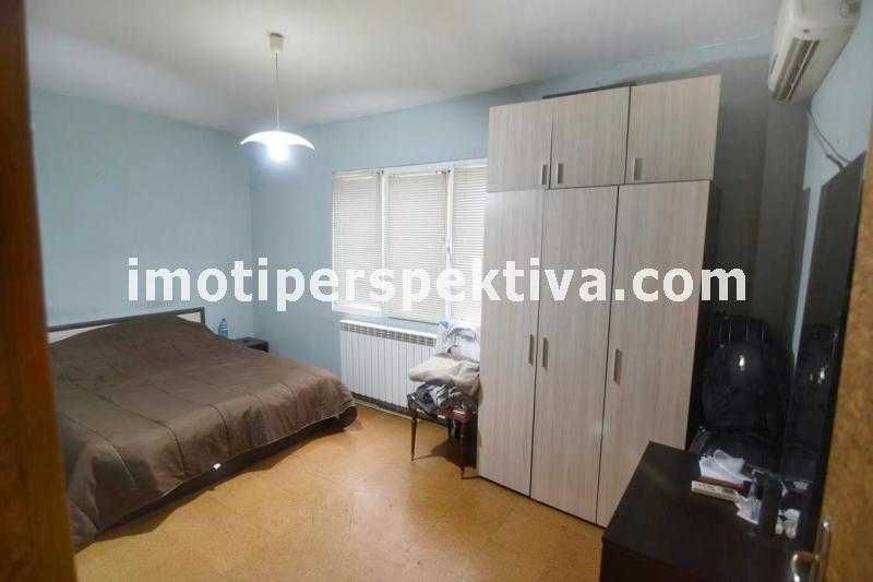 Продава се Тристаен апартамент в Пловдив, Тракия - 96 кв.м за 1250 €/кв.м - Снимка #8