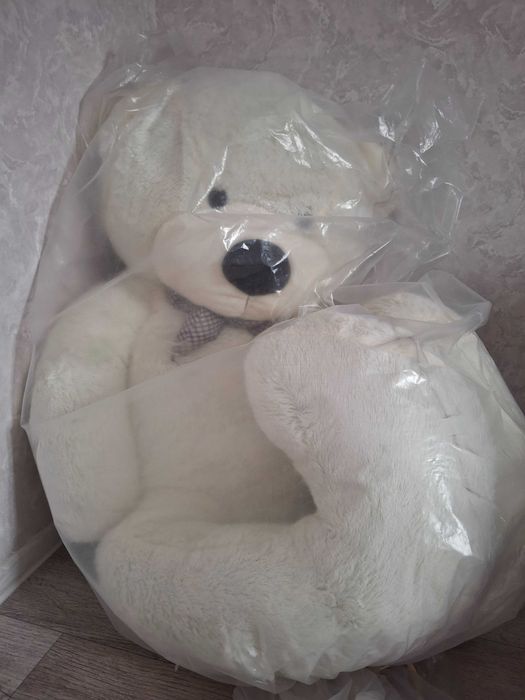 Большой Плюшевый Медведь