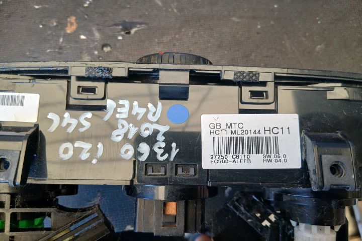 Comanda clima 97250-C8110 97250-C8110 Hyundai i20 a 2-a generatie (GB