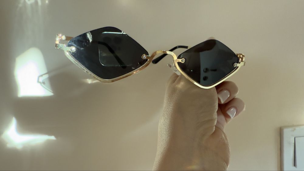 Нови очила - красиви модели 19 лв за брой