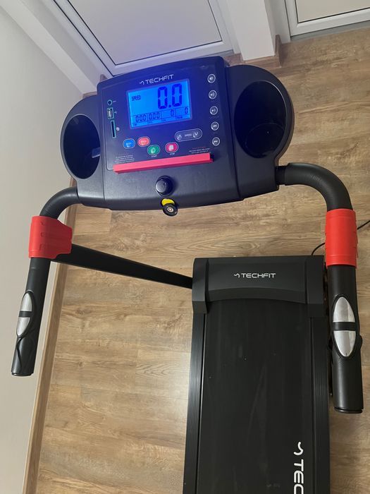 Banda de alergat Techfit MT 95